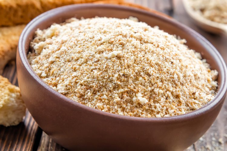 Cuenco de pan rallado sin gluten de granulometría fina